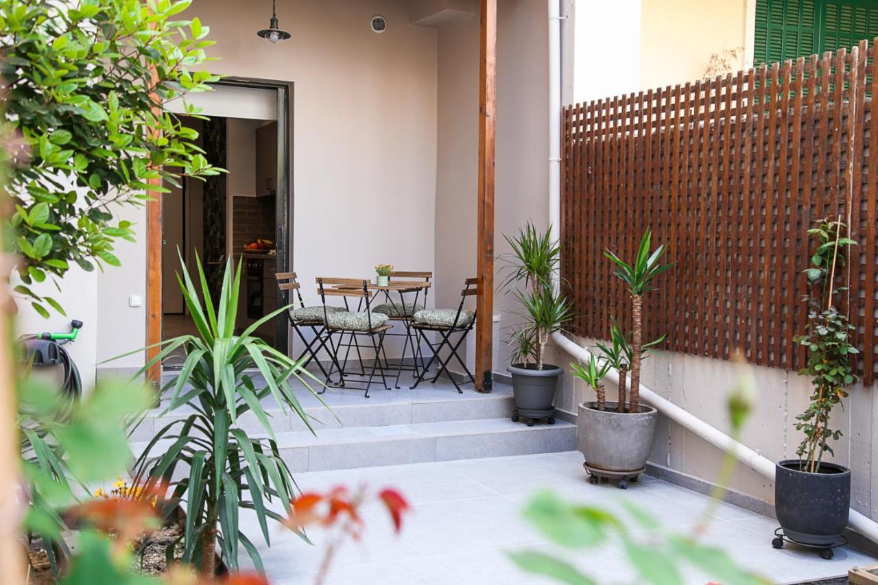Caravin Wanderhome, 5 Min From Metro Nea Ionia Athens Exterior photo
